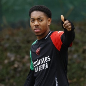 联赛前2轮仅出场44分钟，斯凯利在与卡拉菲奥里的竞争中处于下风